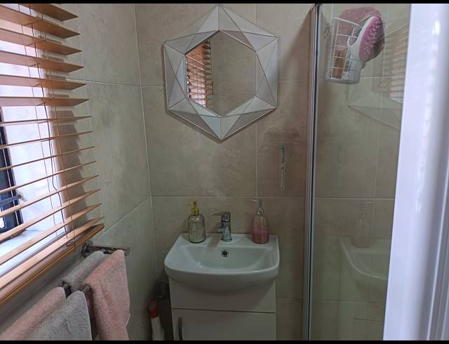 3 BEDROOM HOUSE FOR SALE IN GOLF PARK
